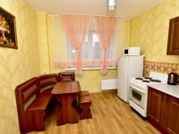 1-комнатная квартира посуточно Красноярск, Мате Залки , 11А: Фотография 3