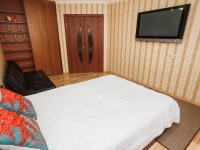 1-комнатная квартира посуточно Екатеринбург, бакинских комиссаров, 107: Фотография 2