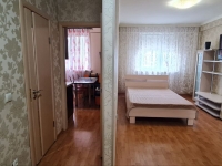1-комнатная квартира посуточно Нефтеюганск, 15 микрорайон, 8: Фотография 2