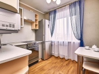 2-комнатная квартира посуточно Томск, Учебная, 15: Фотография 3