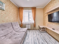 2-комнатная квартира посуточно Томск, Учебная, 15: Фотография 2