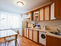 2-комнатная квартира посуточно Екатеринбург, челюскинцев, 29: Фотография 4