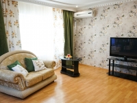 2-комнатная квартира посуточно Тольятти, Ленинский проспект, 1-а: Фотография 11