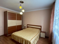 2-комнатная квартира посуточно Пятигорск, Партизанская, 1БК1: Фотография 2