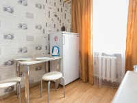 1-комнатная квартира посуточно Екатеринбург, Громова, 132: Фотография 6