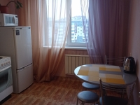 1-комнатная квартира посуточно Красноярск, улица Батурина, 5Д: Фотография 4