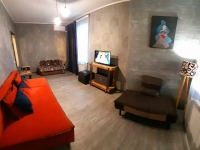 2-комнатная квартира посуточно Белгород, Есенина , 15: Фотография 5
