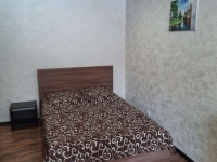1-комнатная квартира посуточно Глазов, Сулимова , 70: Фотография 2