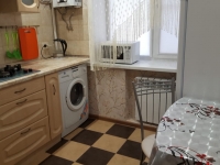 2-комнатная квартира посуточно Калуга, Суворова , 144: Фотография 3