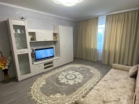 2-комнатная квартира посуточно Луганск, 50 лет Октября, 4а: Фотография 2