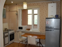 2-комнатная квартира посуточно Луганск, квартал Мирный, 18: Фотография 4