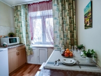1-комнатная квартира посуточно Пермь, Петропавловская, 60: Фотография 3