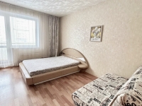 2-комнатная квартира посуточно Челябинск, Руставели, 2Б: Фотография 2
