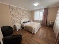 2-комнатная квартира посуточно Барнаул, Павловский тракт , 305А: Фотография 2