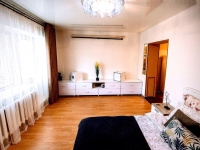 1-комнатная квартира посуточно Самара, Карбышева, 65: Фотография 4