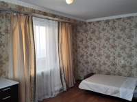 2-комнатная квартира посуточно Красноярск, Робеспьера, 32: Фотография 6