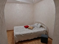 1-комнатная квартира посуточно Сургут, Гагарина, 6: Фотография 3