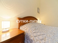 2-комнатная квартира посуточно Санкт-Петербург, Полозова, 22: Фотография 18