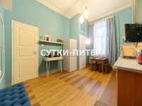 2-комнатная квартира посуточно Санкт-Петербург, Полозова, 22: Фотография 23