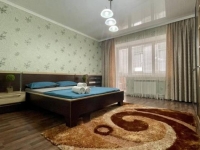 2-комнатная квартира посуточно Екатеринбург, Космонавтов , 53: Фотография 2
