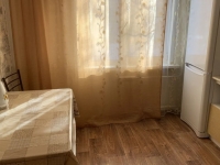 1-комнатная квартира посуточно Кемерово, Веры Волошиной, 6: Фотография 6
