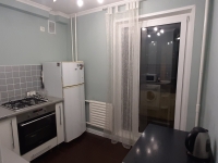 1-комнатная квартира посуточно Ижевск, Майская , 6: Фотография 3