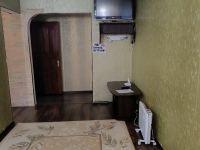 2-комнатная квартира посуточно Донецк, Маяковского , 5: Фотография 3