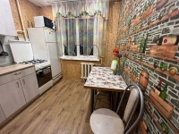 1-комнатная квартира посуточно Челябинск, Дзержинского, 85: Фотография 3