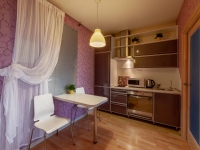 2-комнатная квартира посуточно Екатеринбург, Крылова , 27: Фотография 7