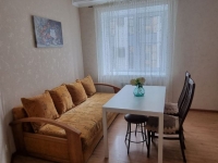 2-комнатная квартира посуточно Астрахань, ул. Савушкина, 4К2: Фотография 8