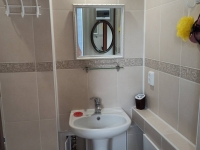 2-комнатная квартира посуточно Сочи, Пионерская , 32 А: Фотография 12