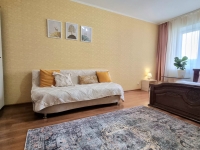 1-комнатная квартира посуточно Астрахань, Победы, 52к1: Фотография 4