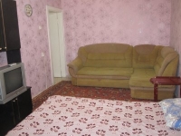 1-комнатная квартира посуточно Керчь, Свердлова, 31: Фотография 3