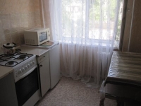 1-комнатная квартира посуточно Керчь, Свердлова, 31: Фотография 4