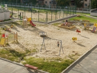 1-комнатная квартира посуточно Тюмень, проезд Геологоразведчиков, 44: Фотография 12